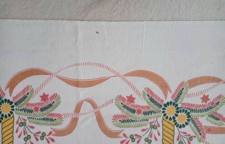 Starší vianočný obrus 136x110cm, 