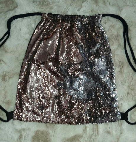 Premieňaci ruksak, zara