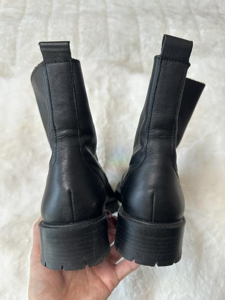 Čierne mäkučké kožené workery zn. zara, zara,39