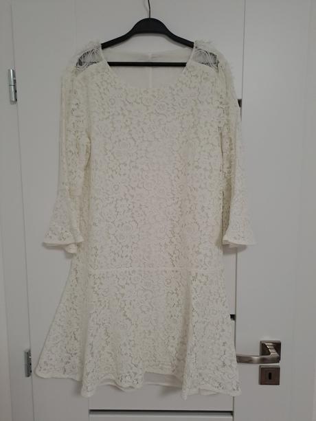 Nadherne saty reserved, reserved,42