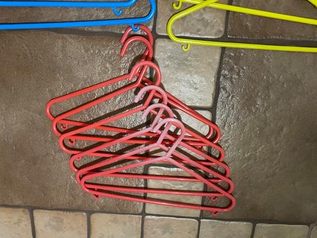 Farebne vesiaciky 17ks, 