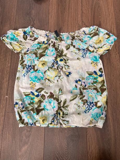 Dámske tričká 3 ks veľkosť xs, s, s