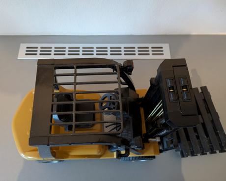 Rc kovový vysokozdvižný vozík hn577 na diaľkové,