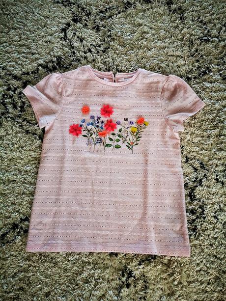 Tricko next, next,122