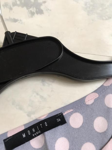 Hodvábna bodkovaná blúzka m/l, mohito,m