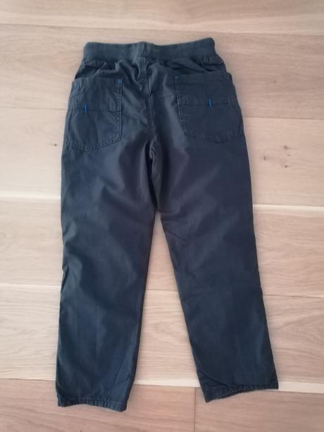 Podšité nohavice, next,122