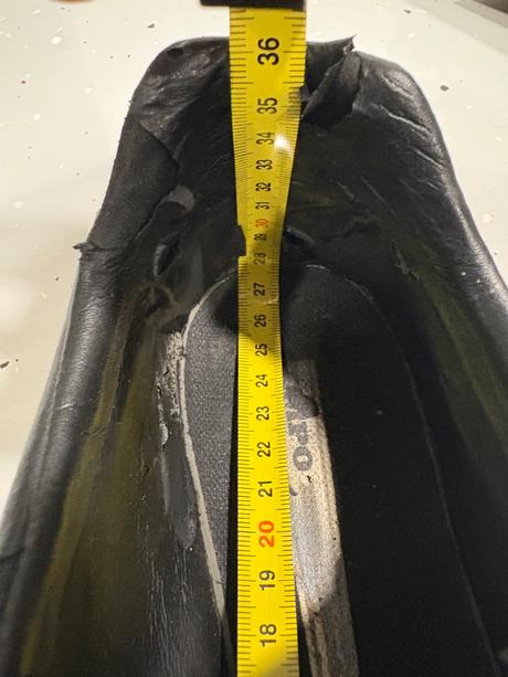 Tenisky halovky, nike,41