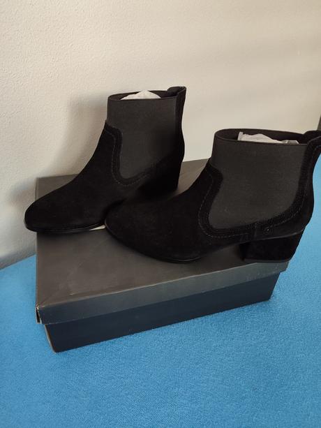 Členkové čižmy, 38