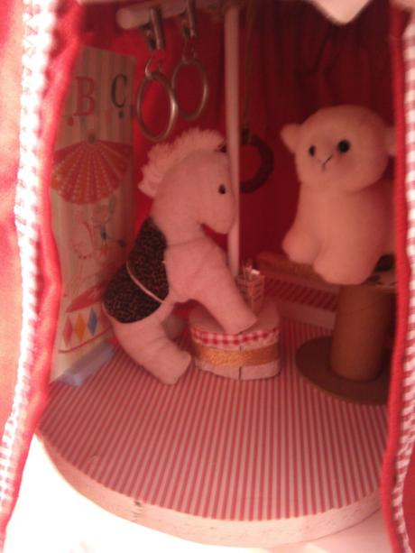Cirkus -  hand made hračka aj dekorácia, 