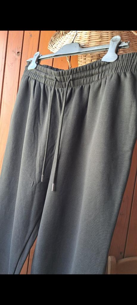 H&m nové dámske tepláky, h&m,l