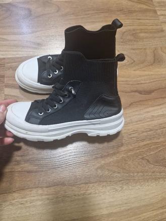 Clenkove tenisky, 34