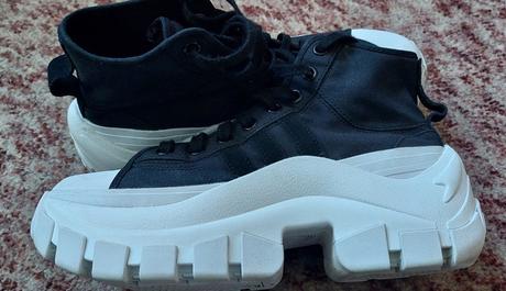 Tenisky s hrubou podrážkou, adidas,42