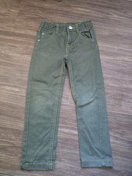 Nohavice č.110, 110