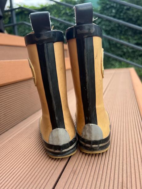 Mikk- line gumaky, 25