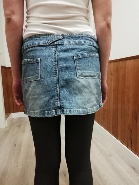 Dámska mini sukňa, s