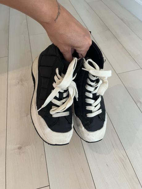 Jesenne tenisky, zara,33