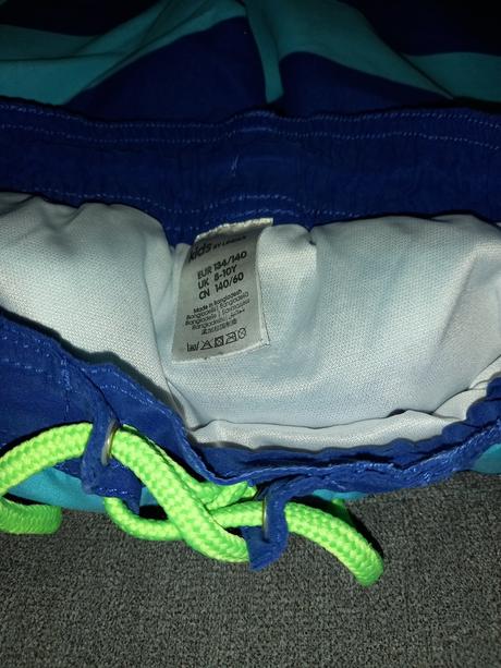 Kraťasové plavky, lindex,140