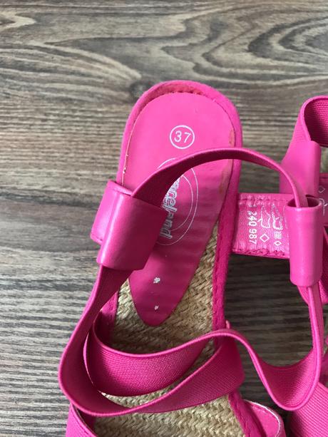 Samdale graceland, graceland,37