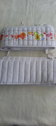 Hniezdo okolo postieľky ikea, 