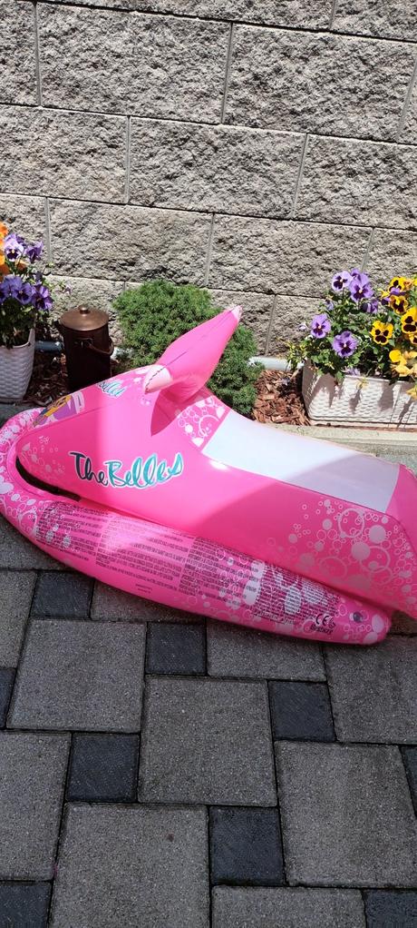 Nafukovací skúter,