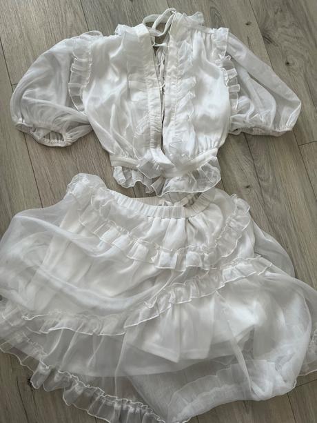 Krasne letne saty, s