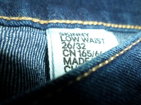 Tmavomodré slim, h&m,26