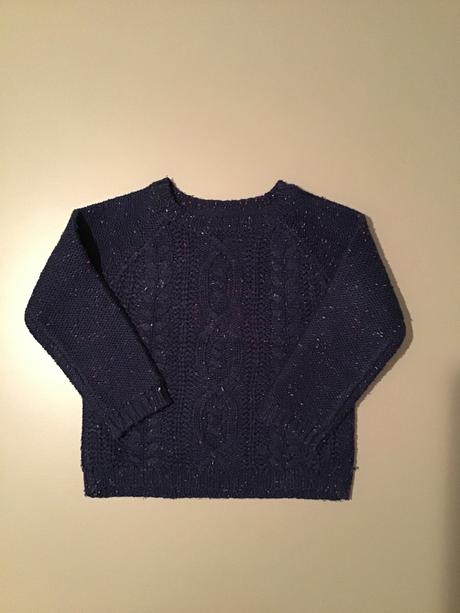 Mikiny a svetrik, 104–116