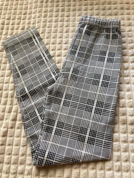 Legínky kárované, 134