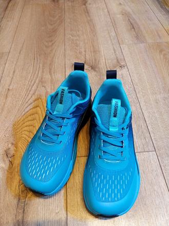Tenisky z aliexpresu, 37