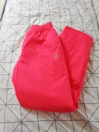 Dievčenské otepľovačky, 152