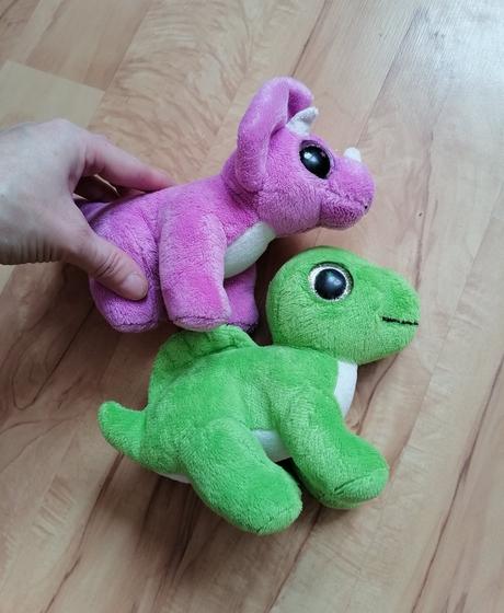 Dinosaury s lesklými očami, 