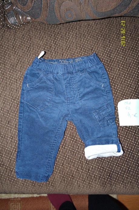 Hrubé menčestrové nohavice 0-3m, c&a,62