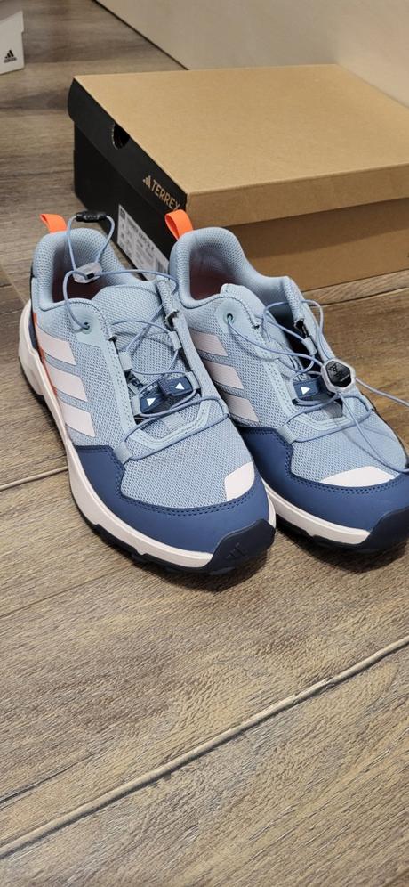 Tenisky terrex, adidas,36