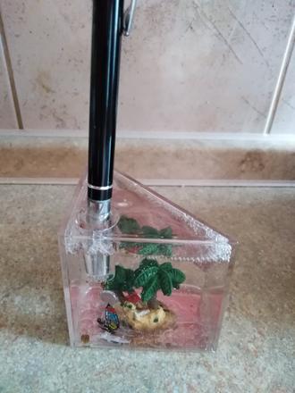 Tazitko s plavajucimi lodkami,