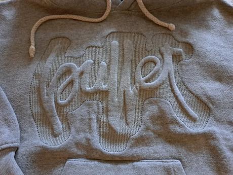 Hrubšia mikinka, 128