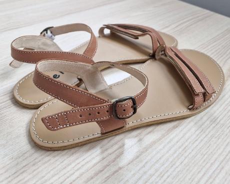 Summer - brown 42, be lenka,42