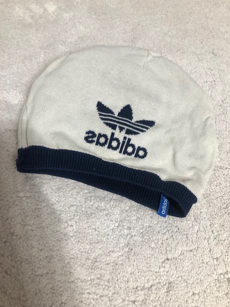 Adidas obojstranná prechodná čiapka, adidas,80