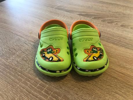 Gumenné topánky, šľapky/kroksy, top stav, 22