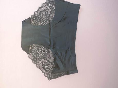 Krásne nohavičky, s