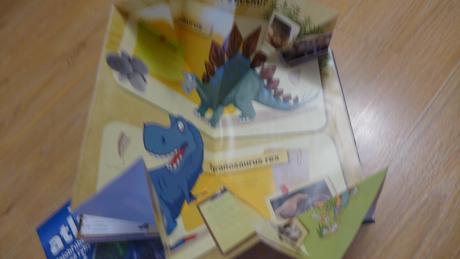 Atlas dinosourov - rozkladaci,