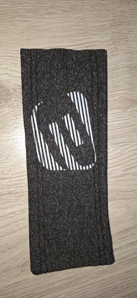 Športová čelenka, l