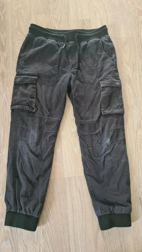 Podsite nohavice, chapter young,158