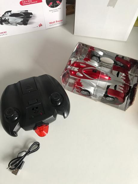 Wall racer - antigravitačne auto, 