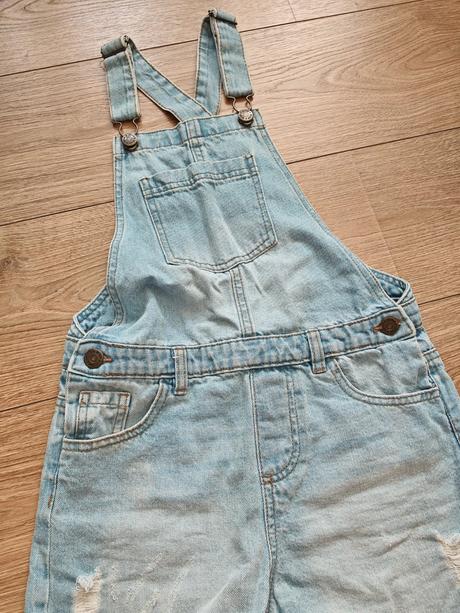 Skvelé riflové šortky, 164