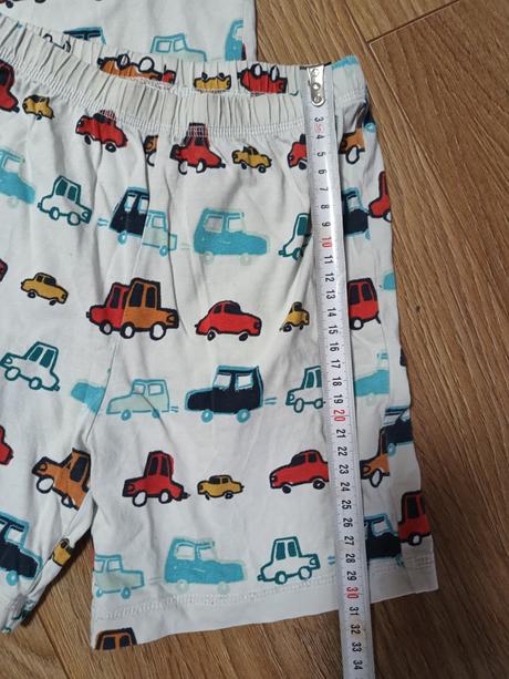 Letné pyžamo 6-7 rokov, george,122