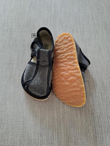 Rak topanky velkosti21,24,25,26,27,28 a papucky, rak,24