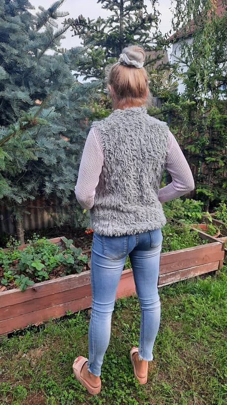 Chlpaté sivé vestičky, zara,164