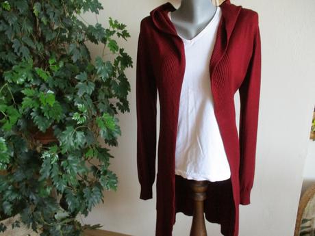 Dlhý sveter s kapucňou, s