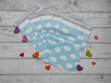 Vzorované plastové obalky, oblacikove,