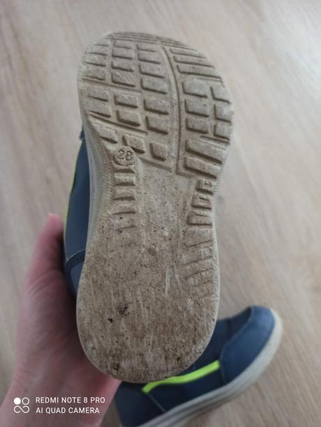 Čižmy pre chlapca., 28